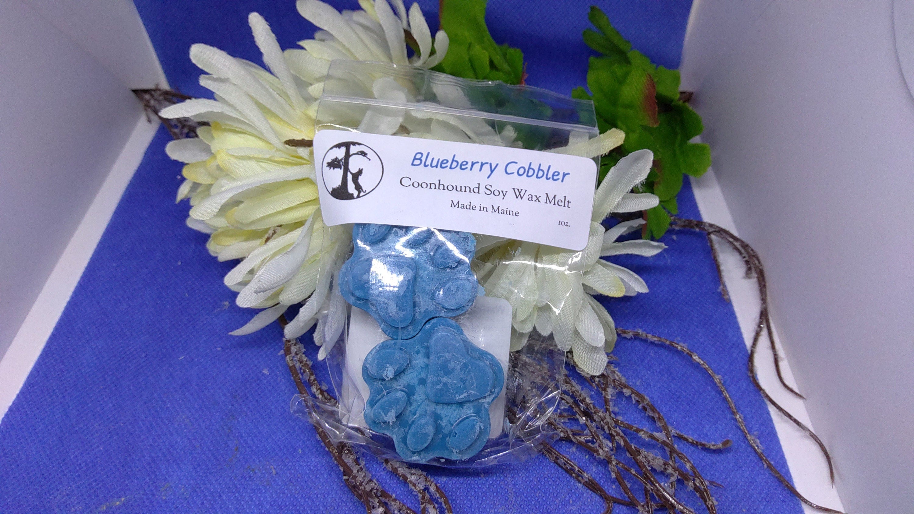 Paw Print Soy Wax Melts: Premade Options, Maine Made
